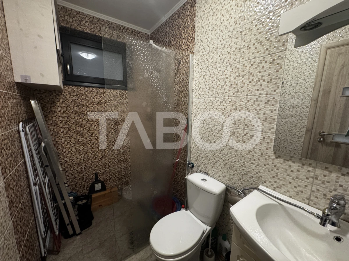 Casa de vanzare cu 4 camere incalzire in pardoseala Selimbar Sibiu - 9