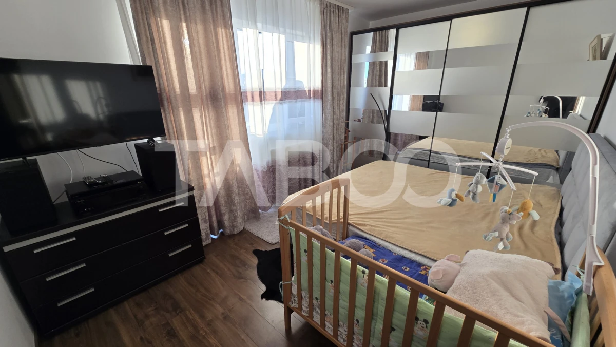 Apartament de vanzare 3 camere 93mp 2 bai balcon si lift Rahovei Sibiu - 9