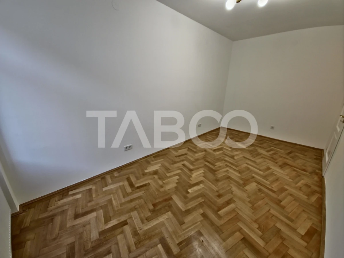 Spatiu comercial de inchiriat cu 4 camere Nicolae Balcescu Sibiu - 9