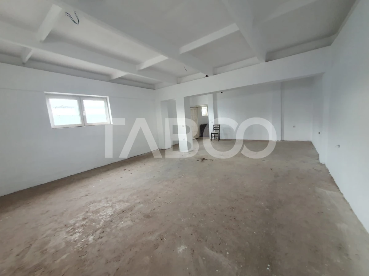 Hala + Spatiu Birouri pe Platforma Industriala Fagaras S = 1750 mp - 5