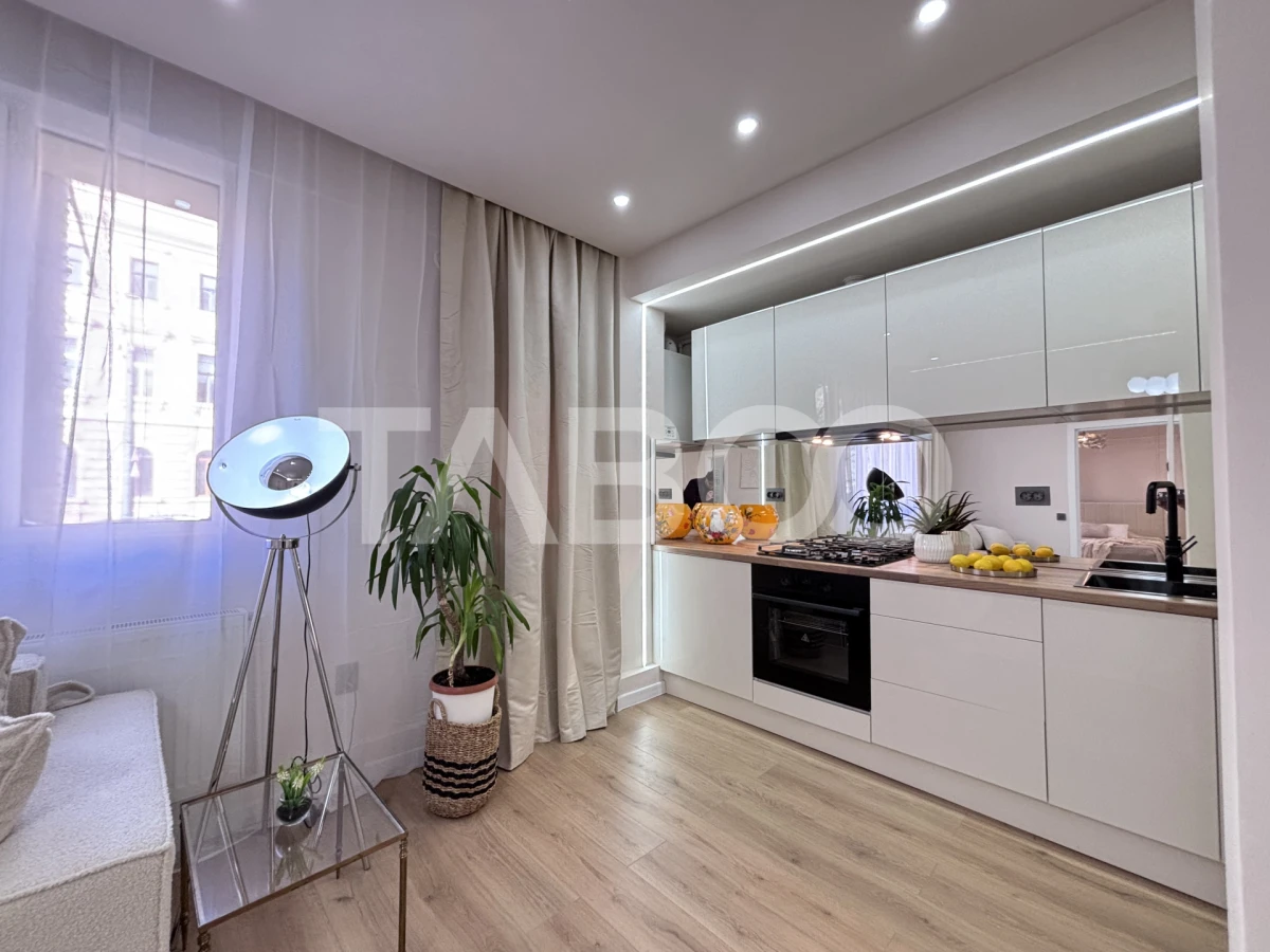 De vanzare apartament la cheie ultra finisat pe strada Horea - 3