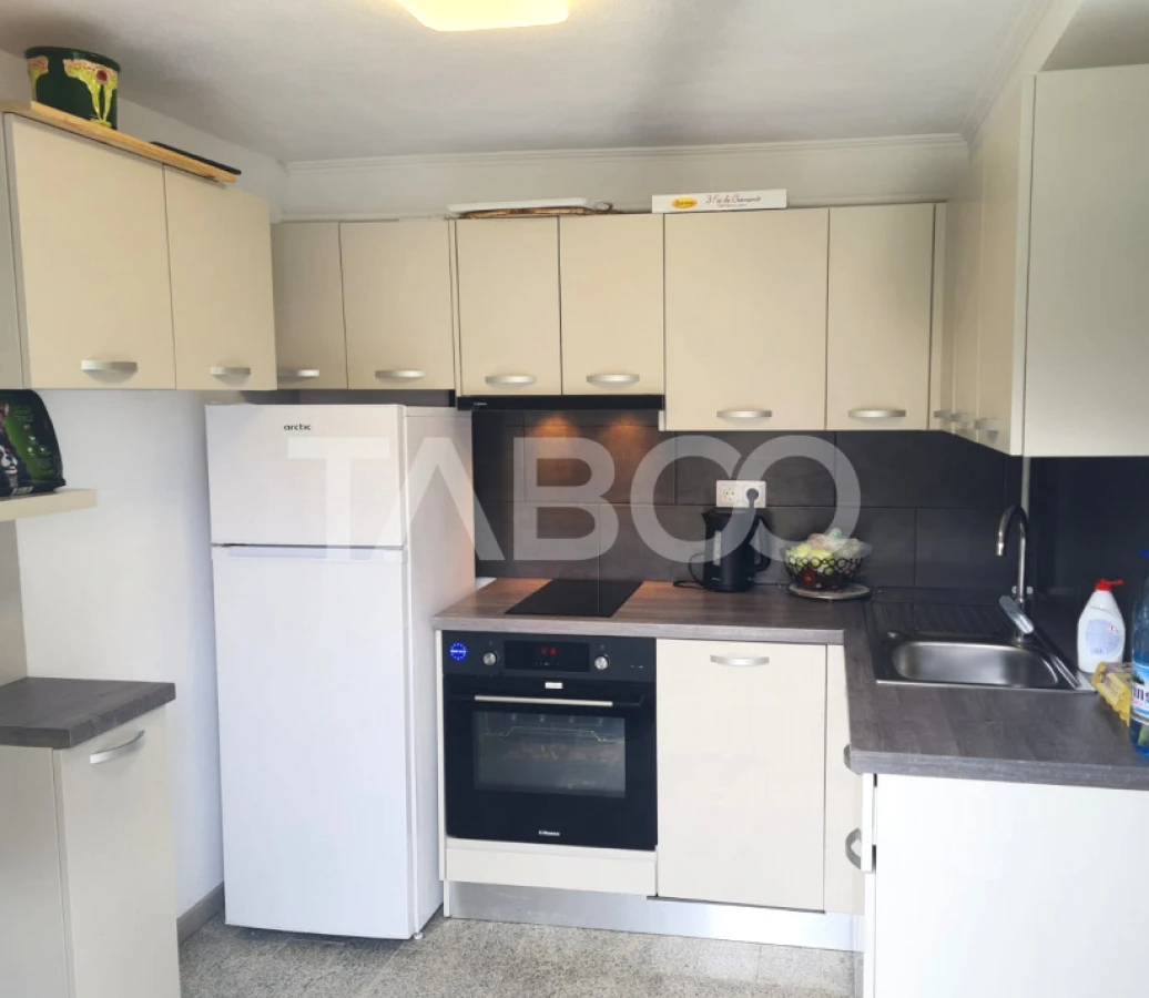 Apartament de vanzare 105 mp 3 camere curte 340 mp in acte Cisnadie - 2