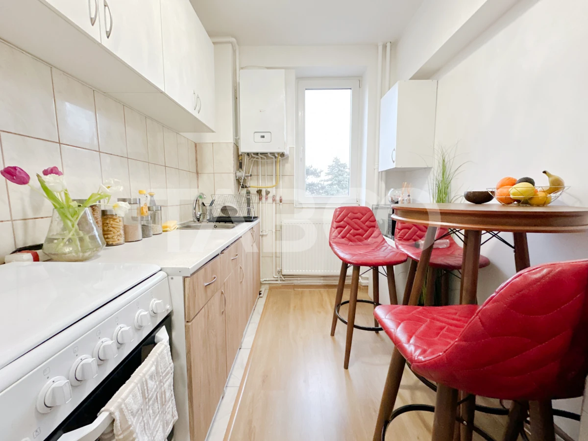 Apartament cu 2 camere la cheie de vanzare in zona Interservisan - 6