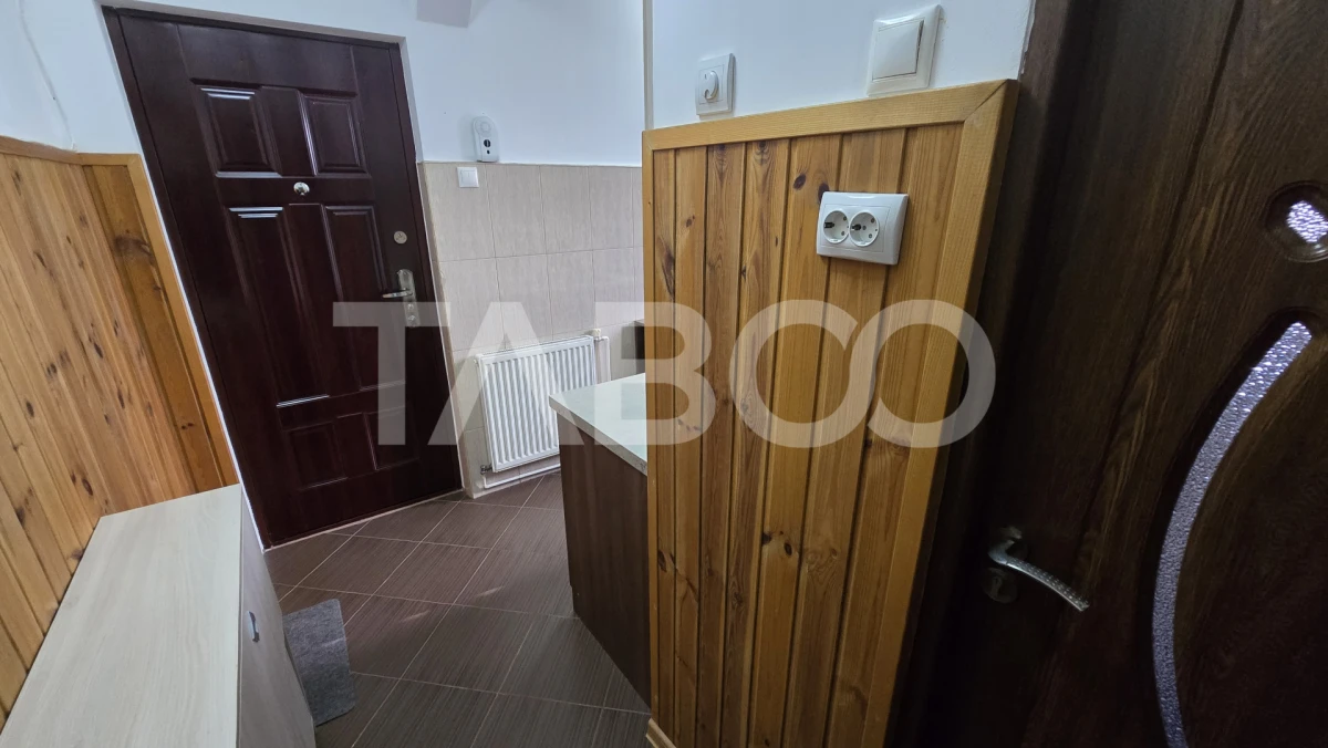 Apartament de inchiriat 2 camere mobilat utilat in zona Vasile Aaron - 9