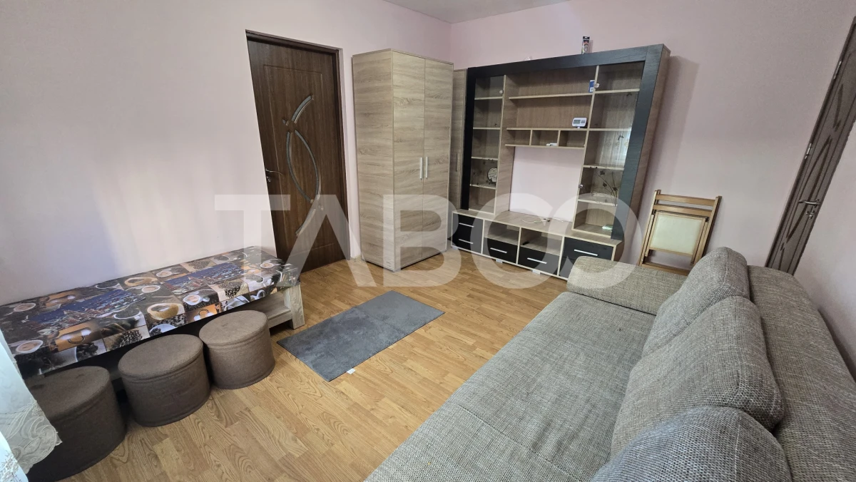 Apartament de inchiriat 2 camere mobilat utilat in zona Vasile Aaron - 1