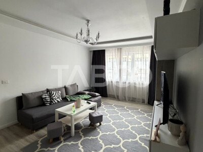 De vanzare apartament 3 camere decomandate cartier Intre Lacuri