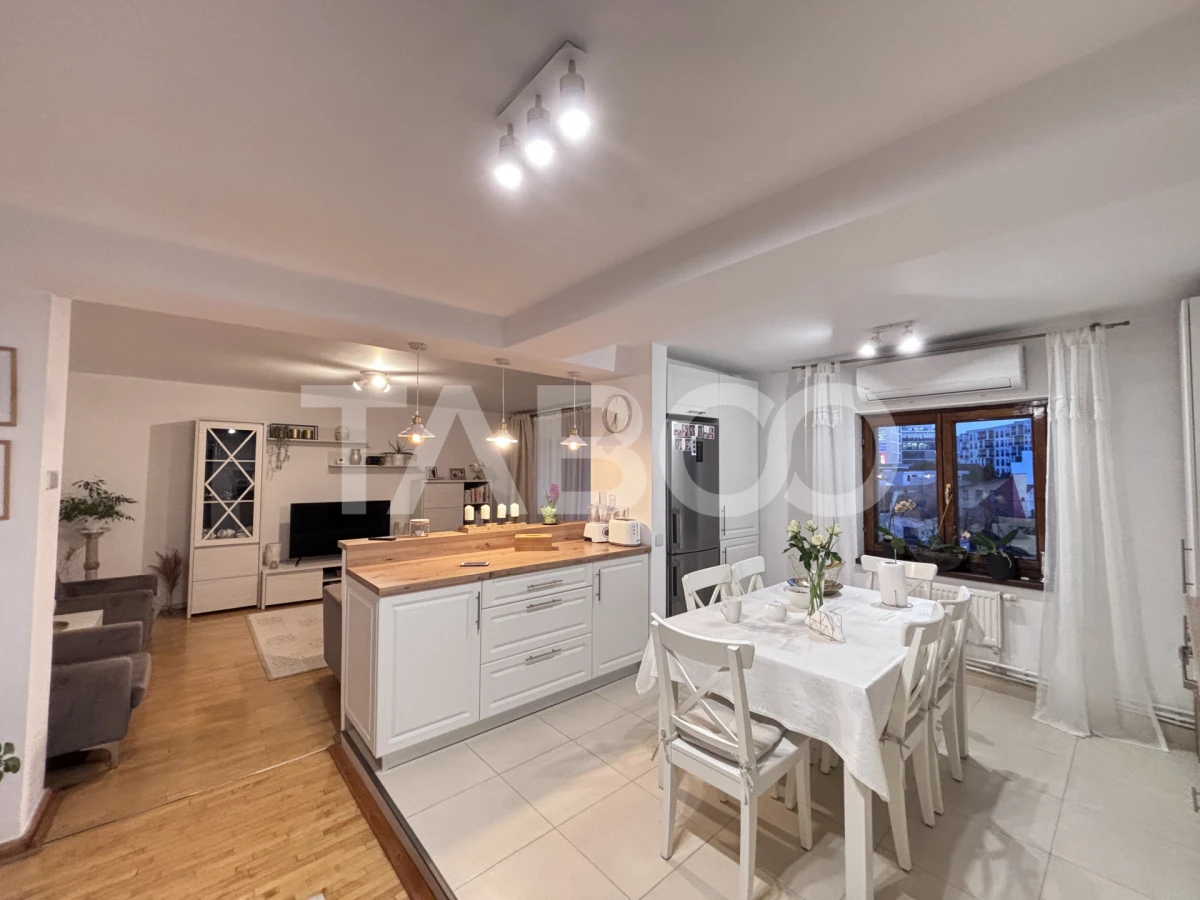 De vanzare apartament atipic 99 mp utili open space Scortarilor - 2