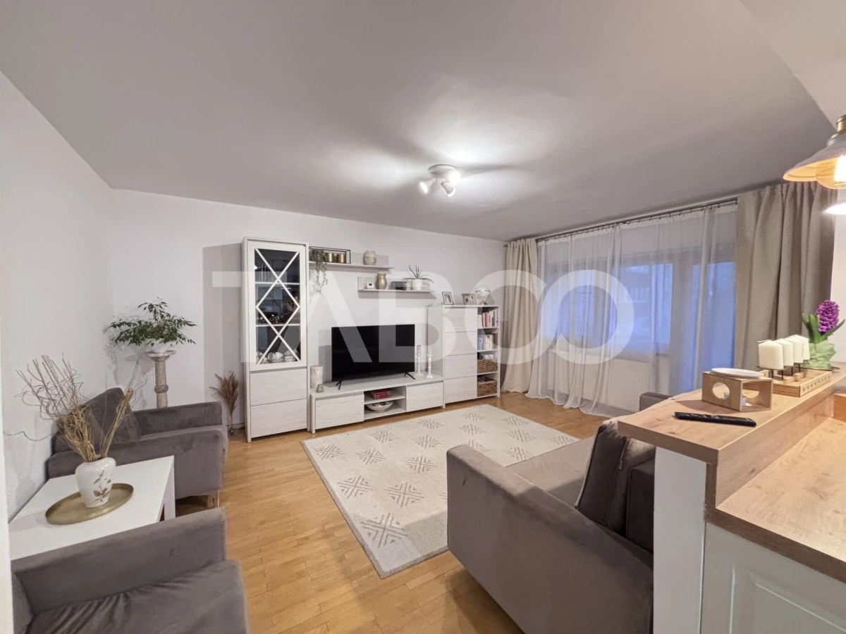 De vanzare apartament atipic 99 mp utili open space Scortarilor - 1