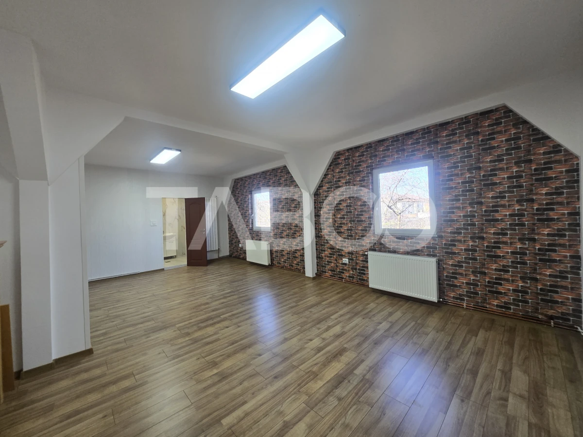 Spatiu comercial de inchiriat 65mp pentru afterschool Selimbar Sibiu - 1