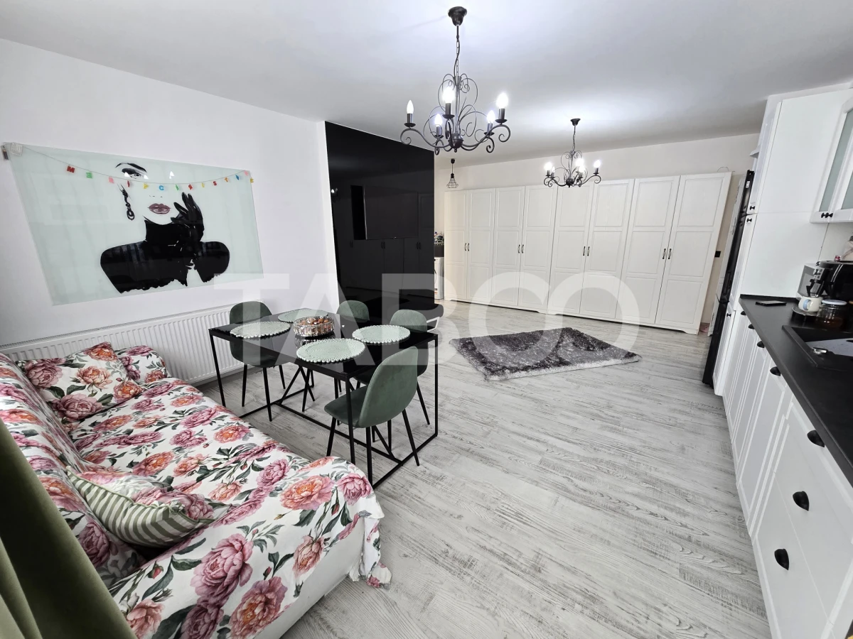 Apartament decomandat 3 camere 2 bai balcon lift City Residence Sibiu - 1