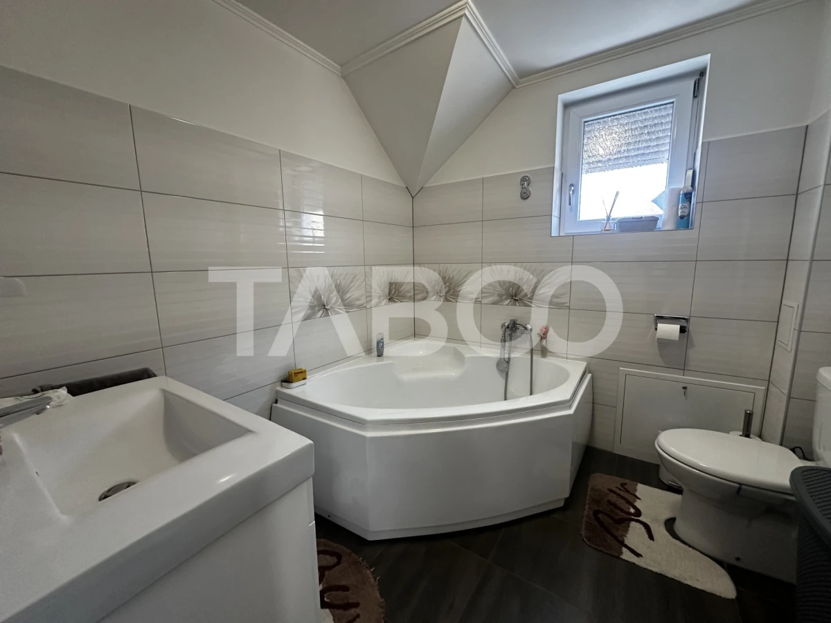 Casa individuala de vanzare in Selimbar 233 mpu si teren de 1000 mp - 10