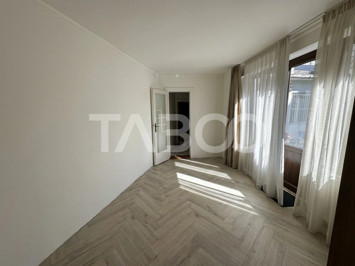 Spatiu de inchiriat parter 133 mpu cu 5 camere Centrul Istoric Sibiu - 7