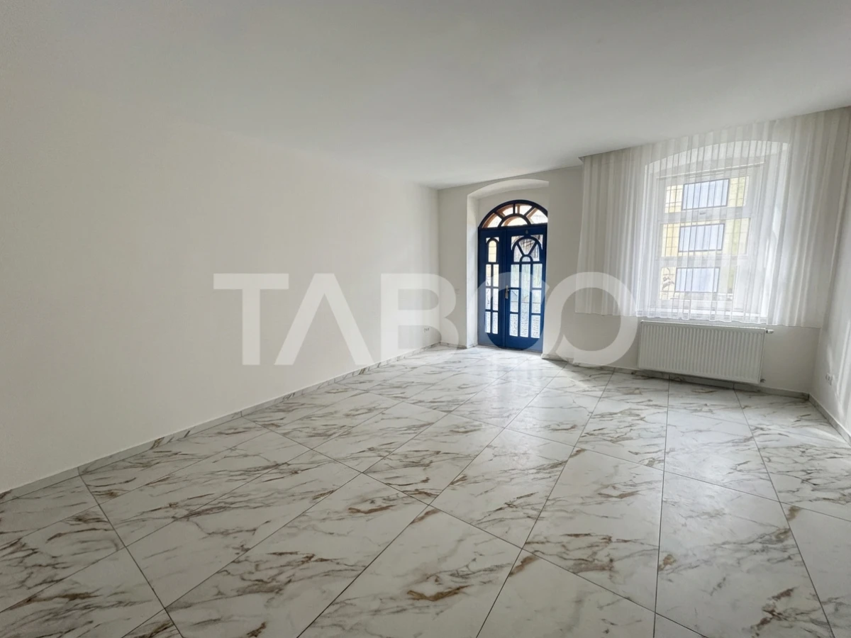 Spatiu de inchiriat parter 133 mpu cu 5 camere Centrul Istoric Sibiu - 2