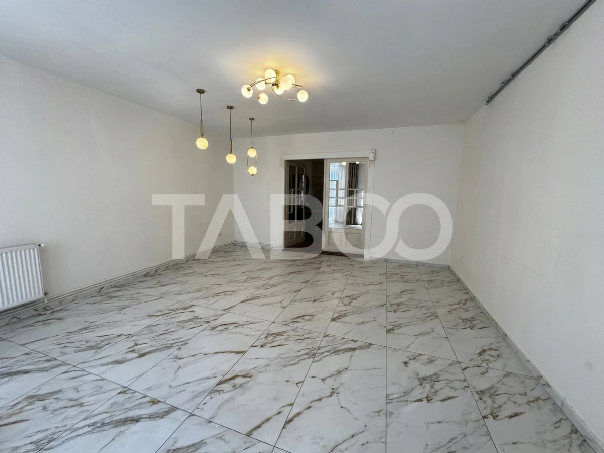 Spatiu de inchiriat parter 133 mpu cu 5 camere Centrul Istoric Sibiu - 1