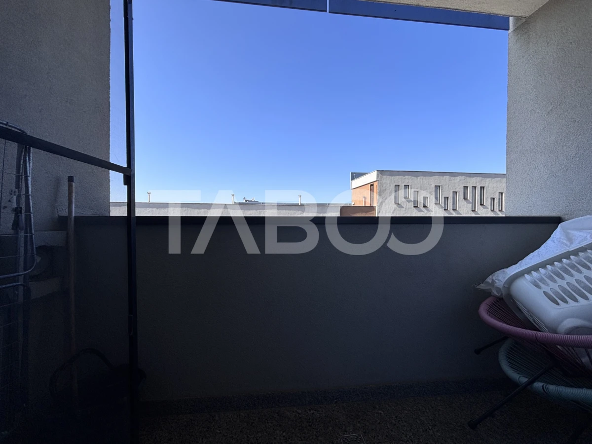 De vanzare apartament 2 camere Iuliuss Mall decomandat - 8