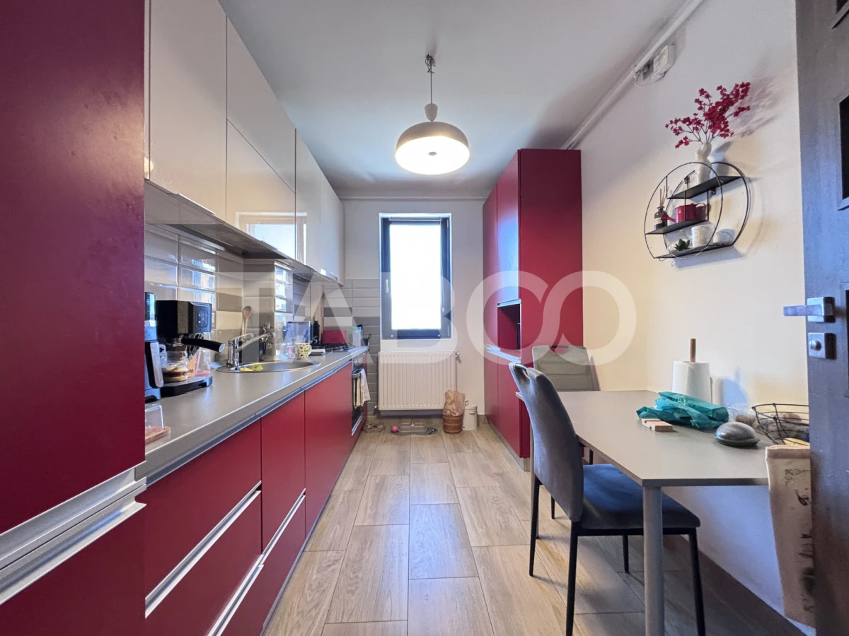 De vanzare apartament 2 camere Iuliuss Mall decomandat - 6