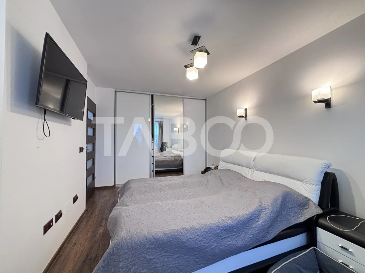 De vanzare apartament 2 camere Iuliuss Mall decomandat - 2