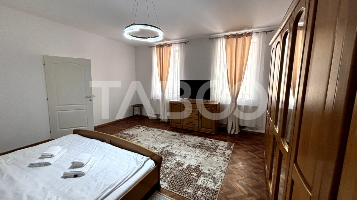 Apartament la casa 105 mpu cu pivnita si loc de parcare zona Centrala - 1