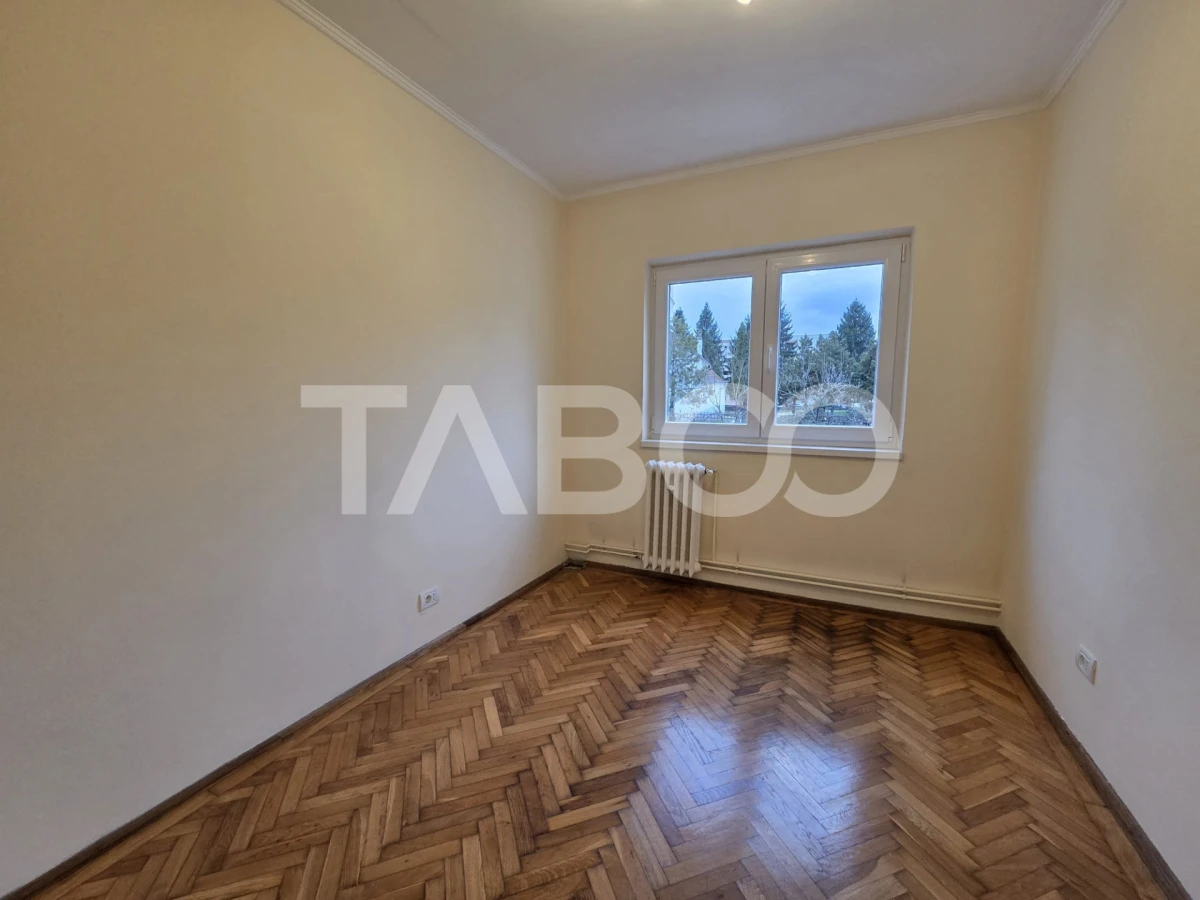 Apartament 4 camere de inchiriat Bulevardul Unirii acces din strada - 5