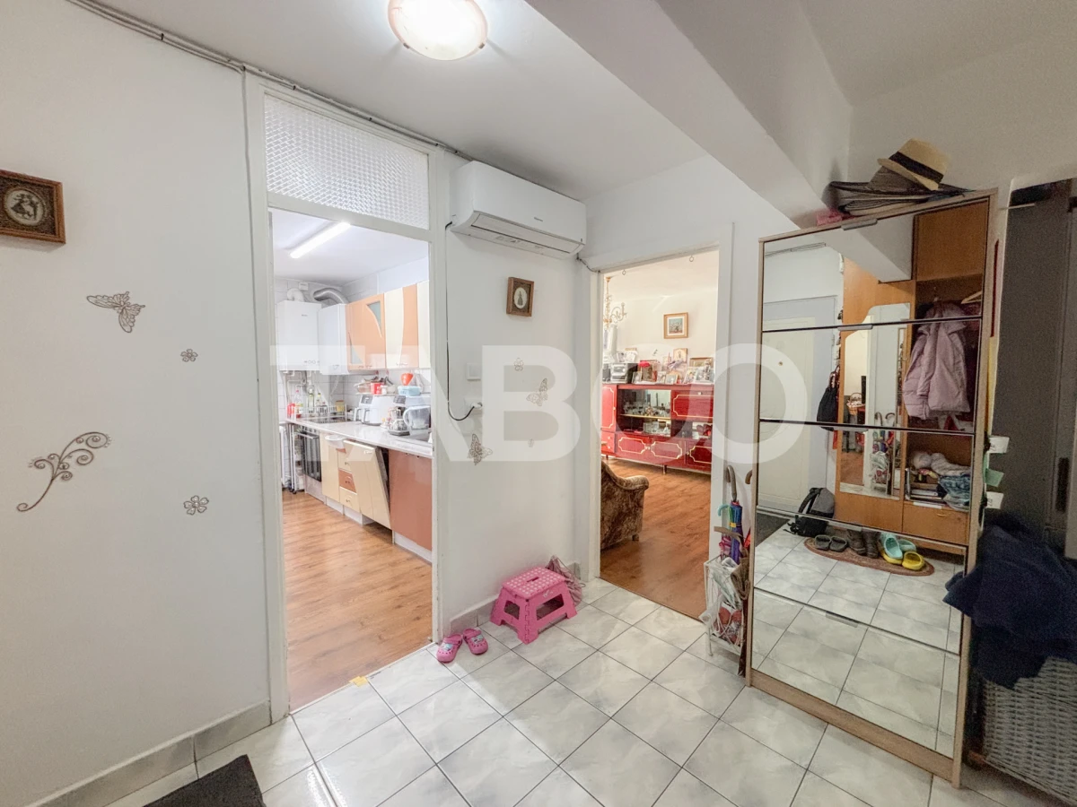 De vanzare apartament cu 4 camere decomandate cartier Marasti - 9