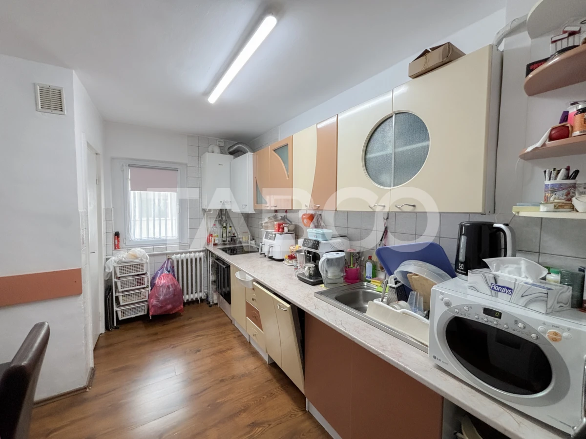 De vanzare apartament cu 4 camere decomandate cartier Marasti - 4