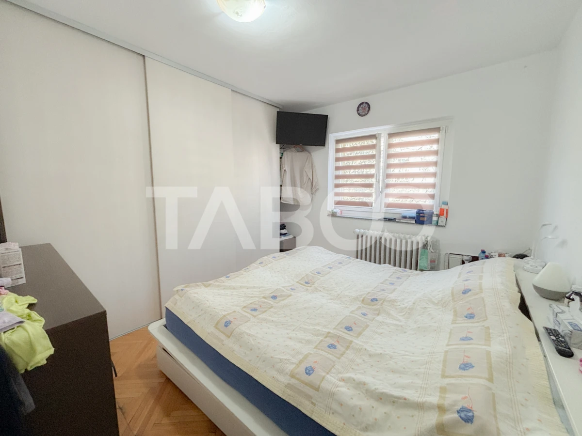 De vanzare apartament cu 4 camere decomandate cartier Marasti - 1