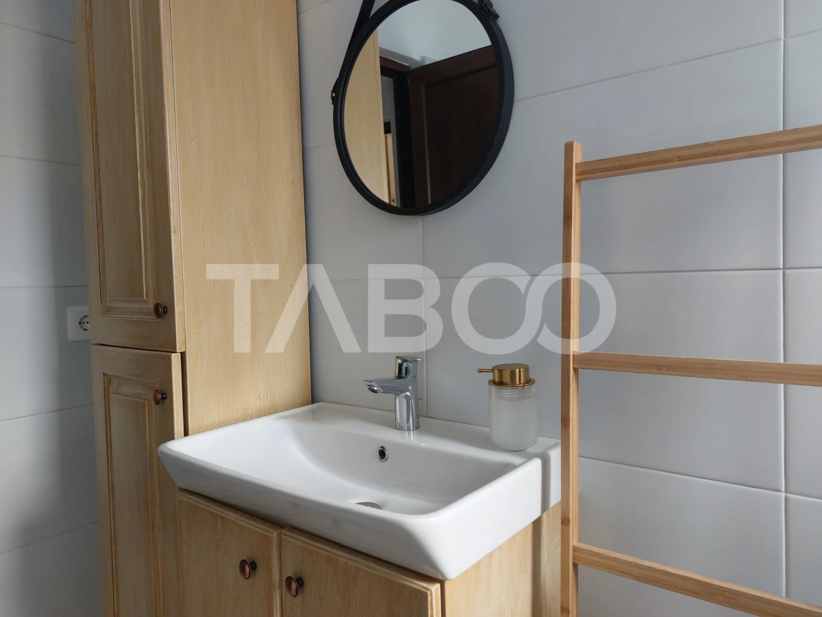 Casa 58 mp cu gradina 300 mp pet friendly central Cisnadioara - 9