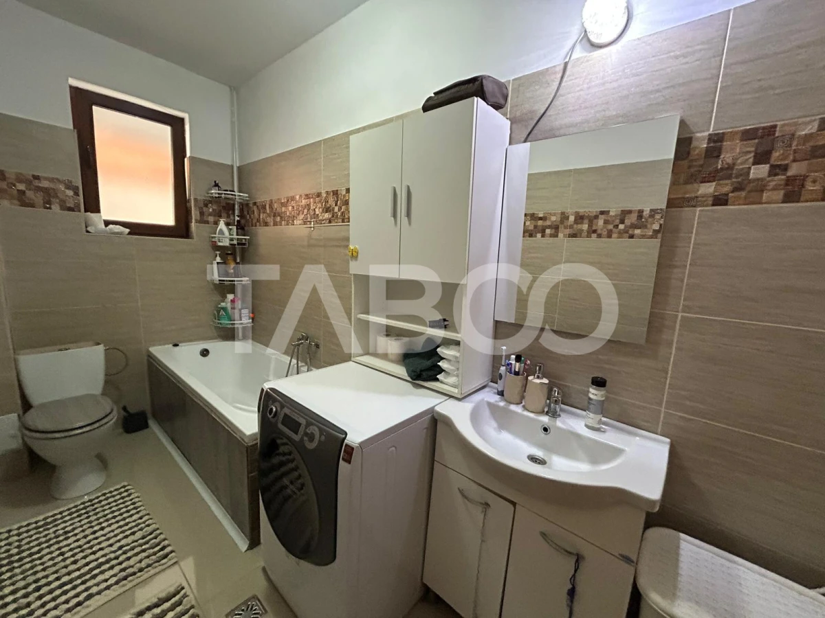 Apartament 2 camere de vanzare decomandat 54 mpu zona Brana Selimbar - 3