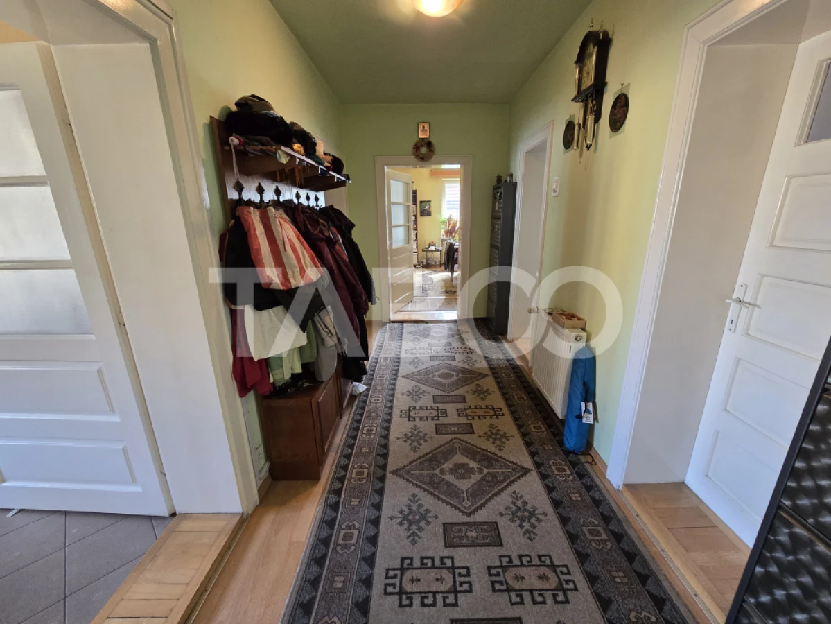 Casa individuala de vanzare mobilata teren 418 mp zona Sub Arini Sibiu - 9