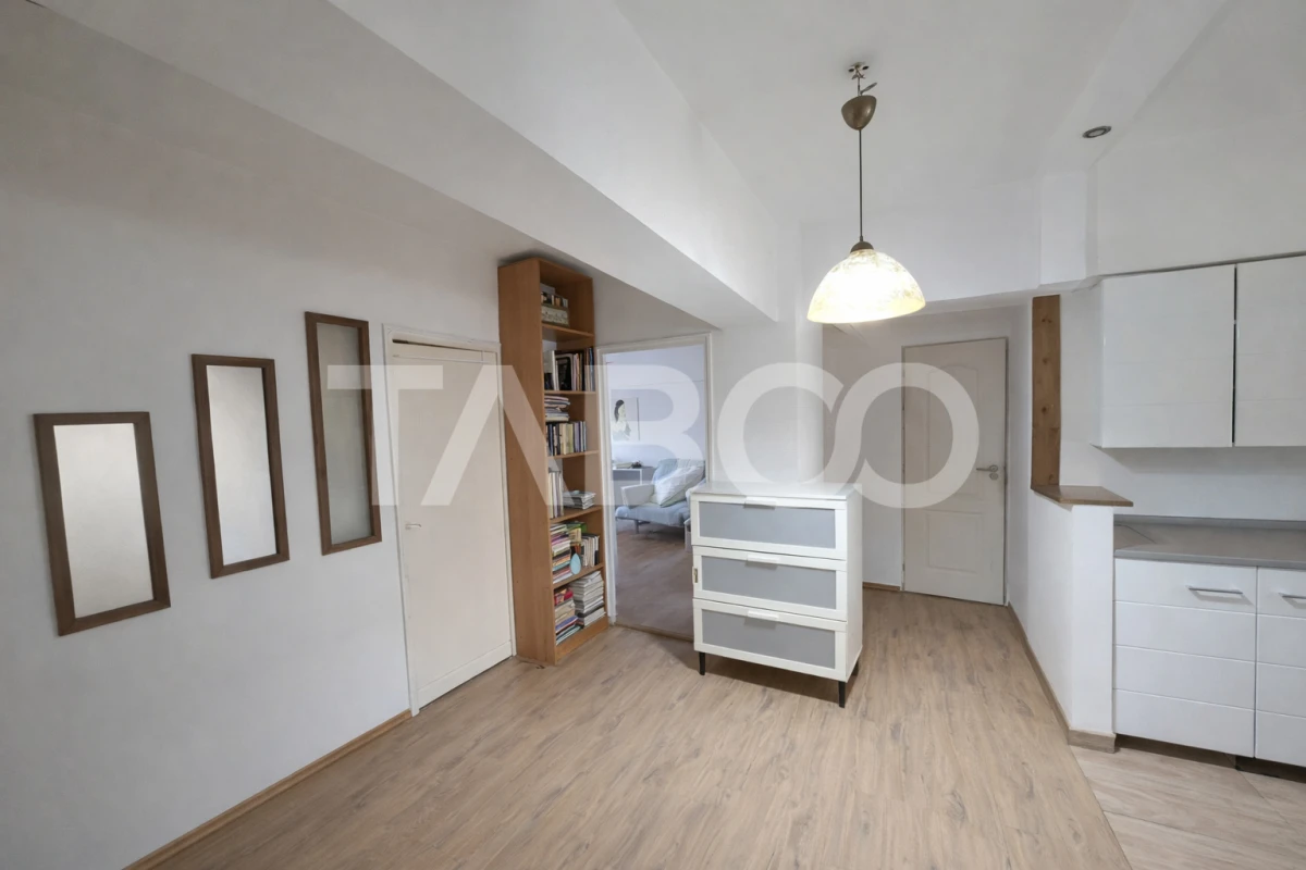 Apartament de vanzare decomandat cu 3 camere balcon etaj 2 in Turnisor - 9