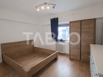 Apartament de vanzare decomandat cu 3 camere balcon etaj 2 in Turnisor