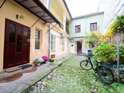 Apartament 3 camere mobilat si utilat de inchiriat langa Piata Mare