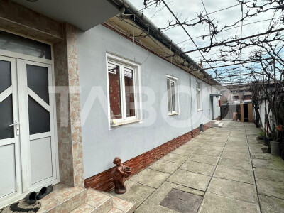 Casa individuala 5 camere acces auto teren 800 mp zona Turnisor Sibiu