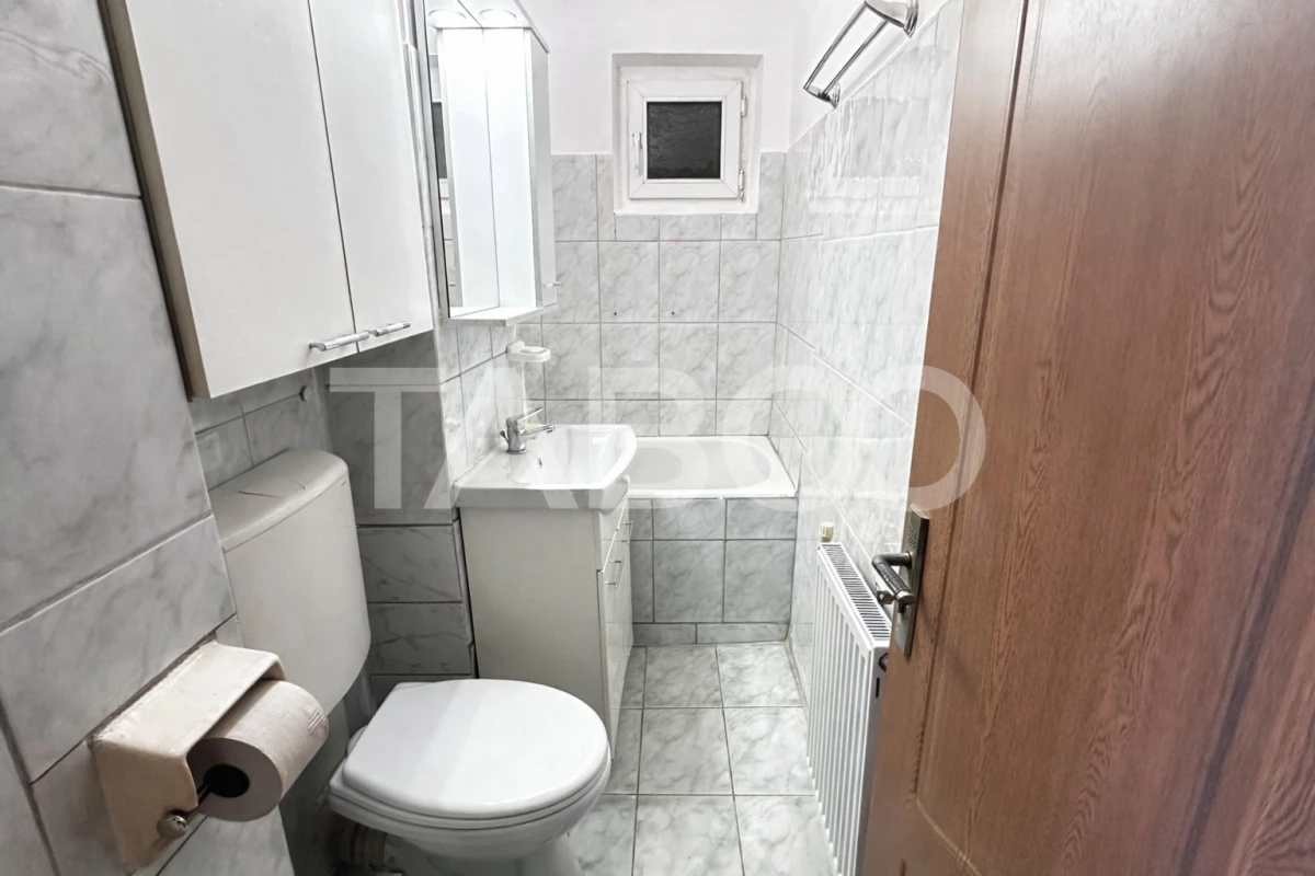 Apartament de inchiriat 2 camere utilate mobilate zona Vasile Aaron - 5