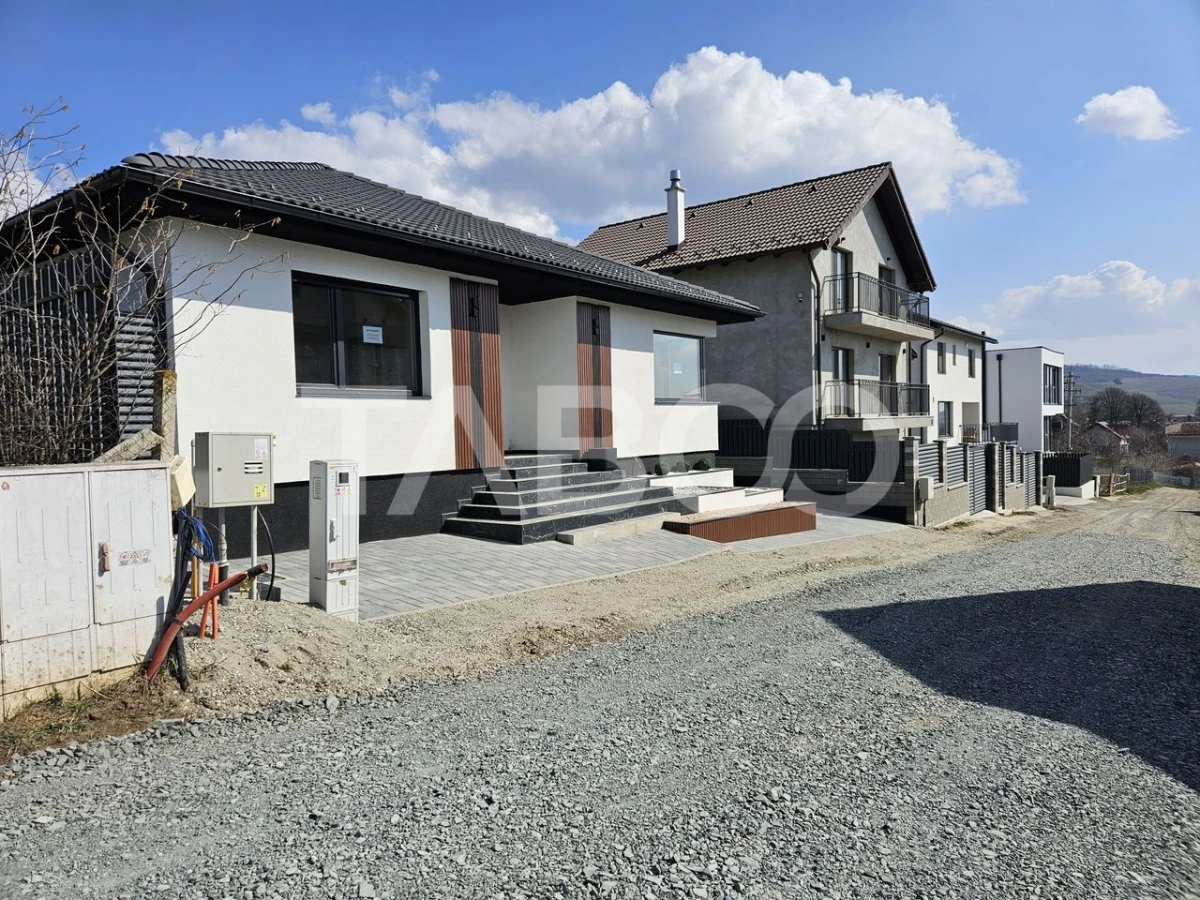 Casa individuala pe un singur nivel - zona linistita si retrasa - 7