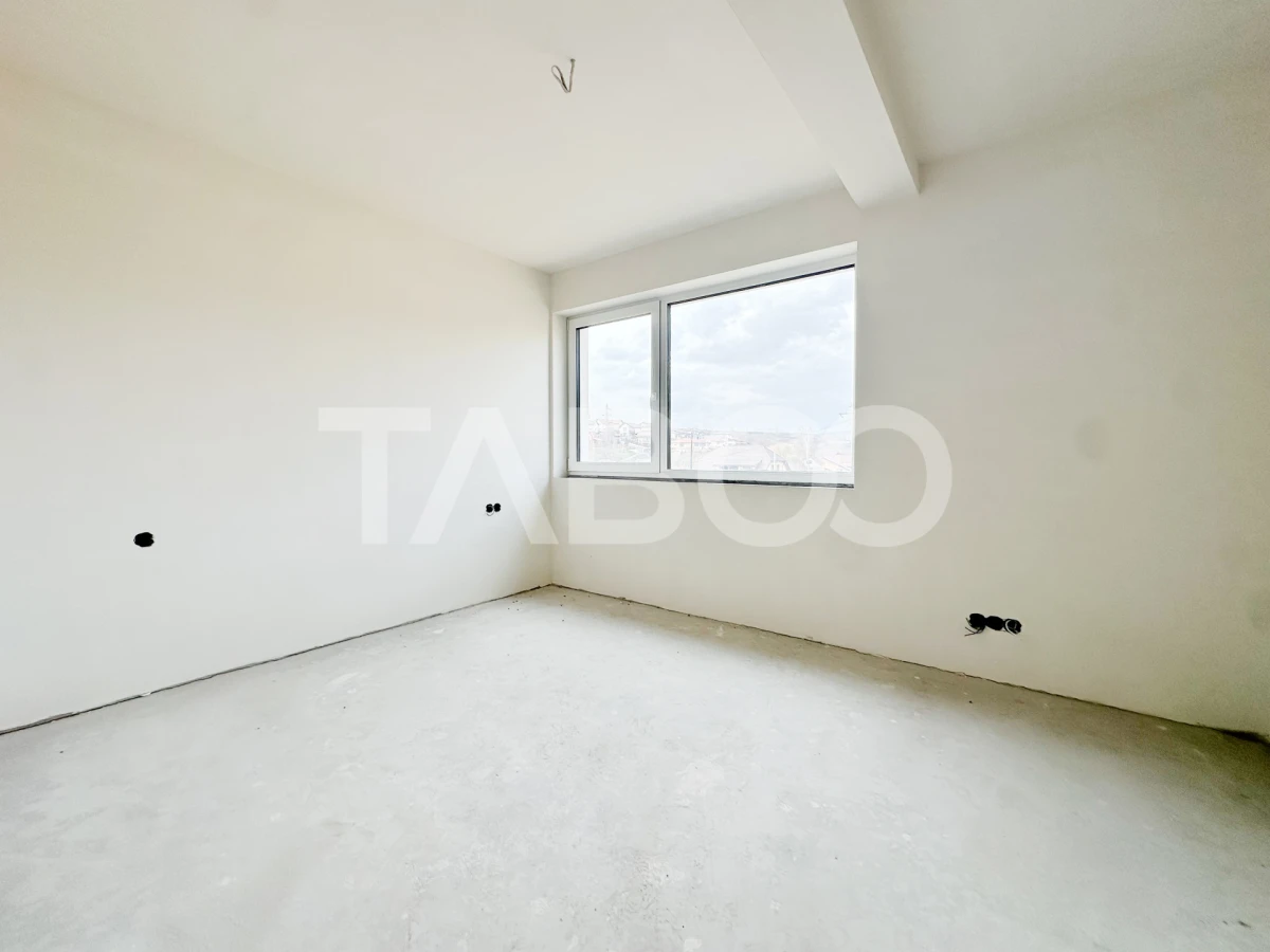 Casa cuplata semifinisata de vanzare in Dambul Rotund cu garaj - 10