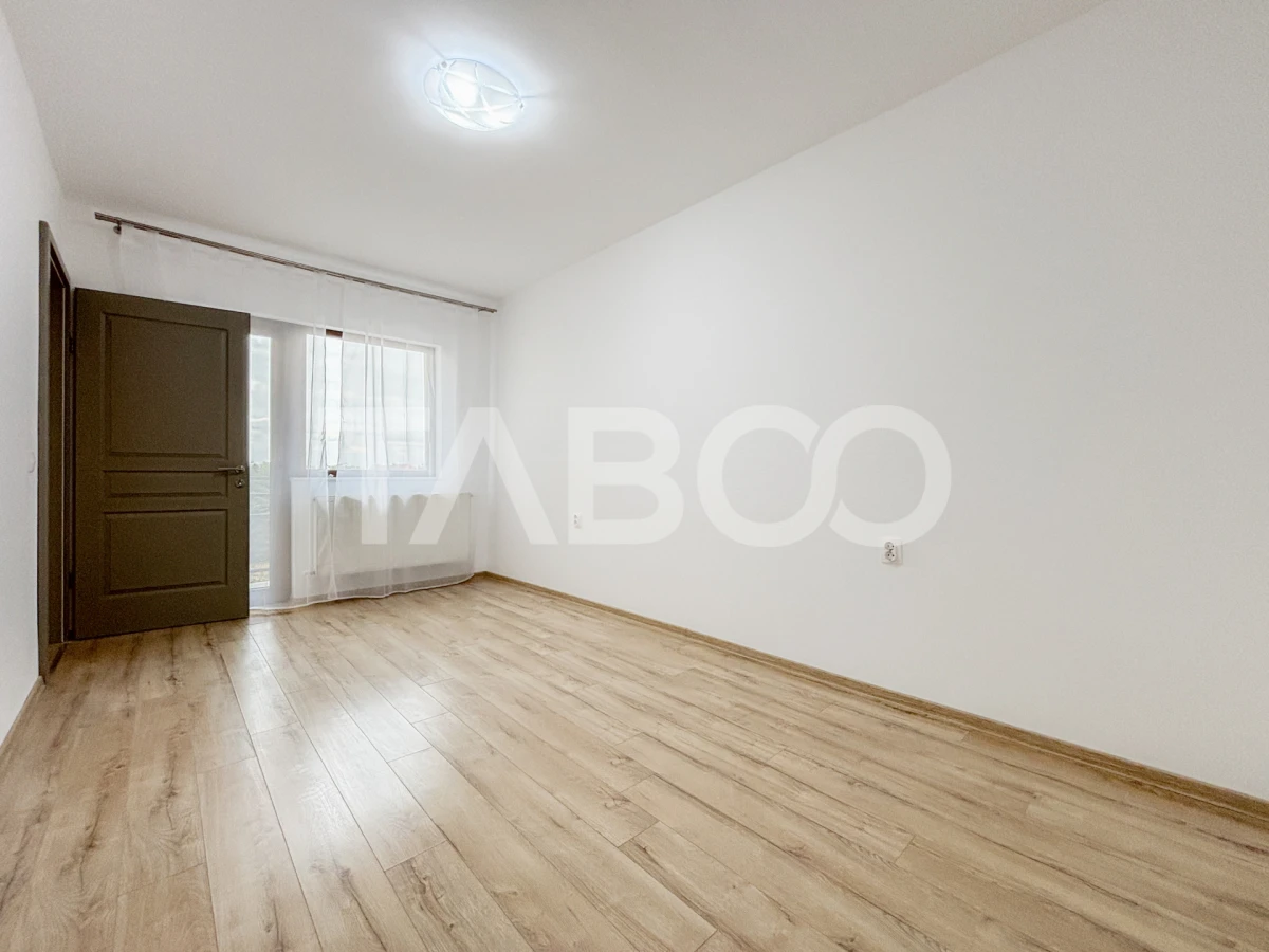 De inchirat unitate duplex 6 camere curte individuala zona Buna Ziua - 10