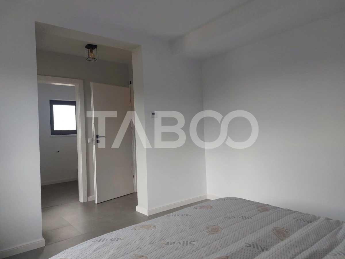 Casa prima inchiriere 5 camere curte 430 mp zona linistita Cisnadie - 8