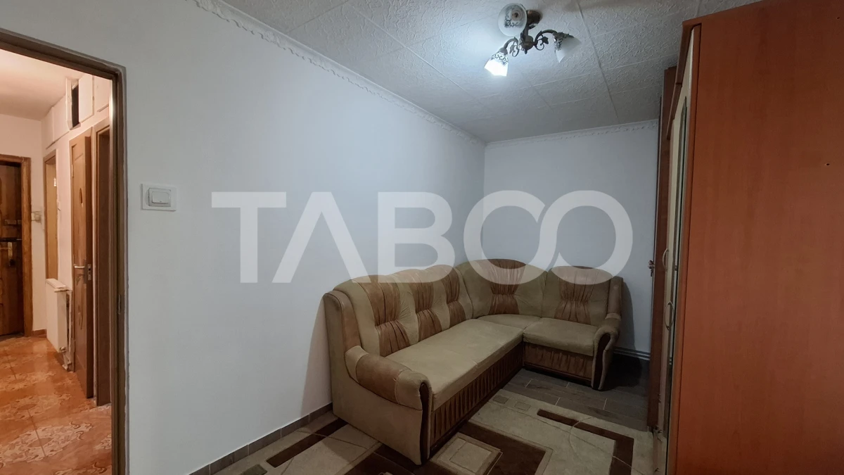 Apartament 2 camere de vanzare decomandat 54 mp zona Vasile Aaron - 5