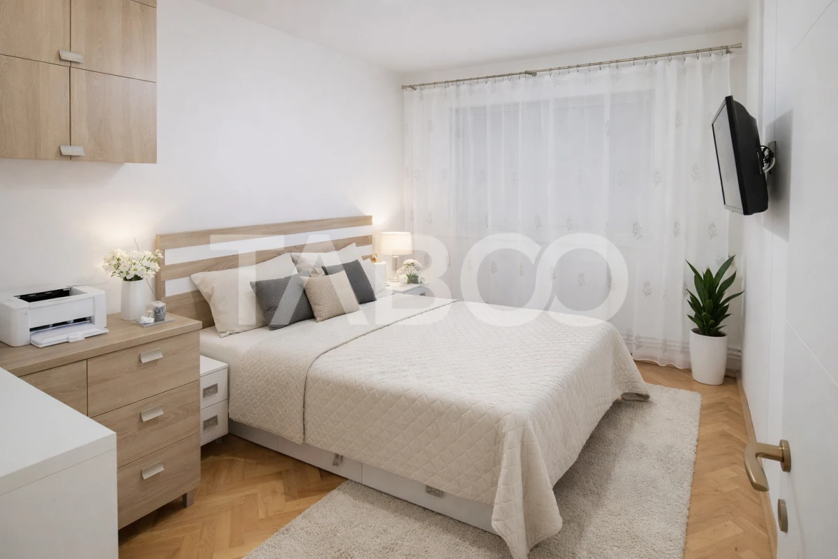 De vanzare apartament cu 3 camere decomandate bloc reabilitat Manastur - 1