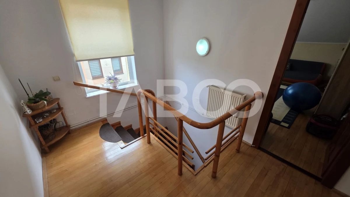 Duplex spatios de vanzare in Sebes Drumul Petrestiului - 6