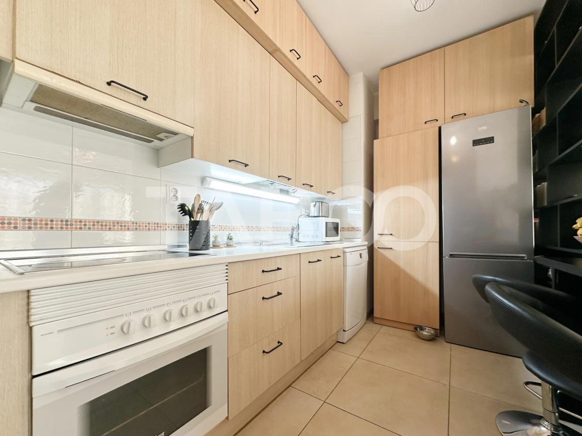 Apartament cu 3 camere cu garaj si boxa de vanzare in zona Iulius Mall - 6