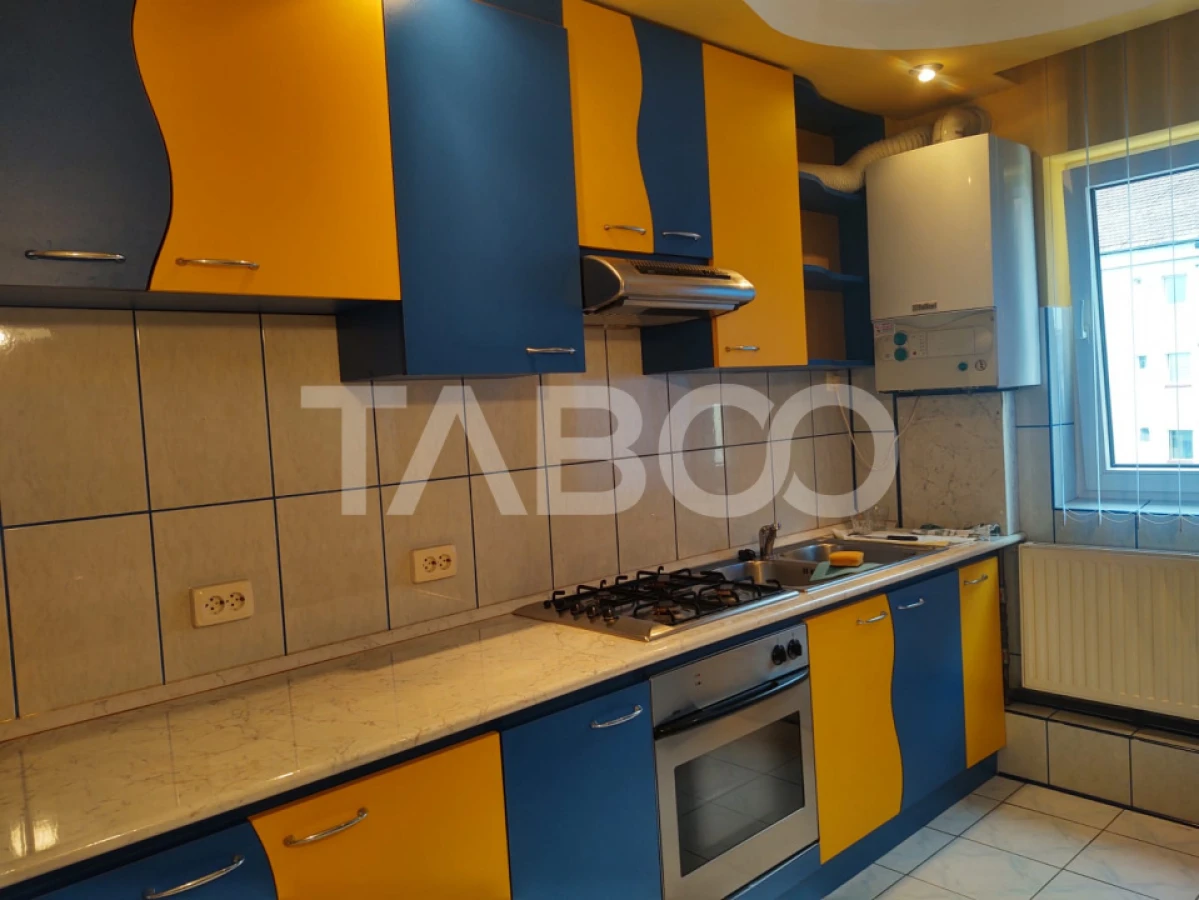 Apartament de inchiriat 3 camere complet mobilat utilat zona Strand - 6