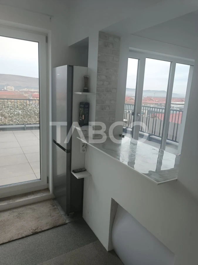De inchiriat apartament cu 2 camere si parcare in Floresti - 9