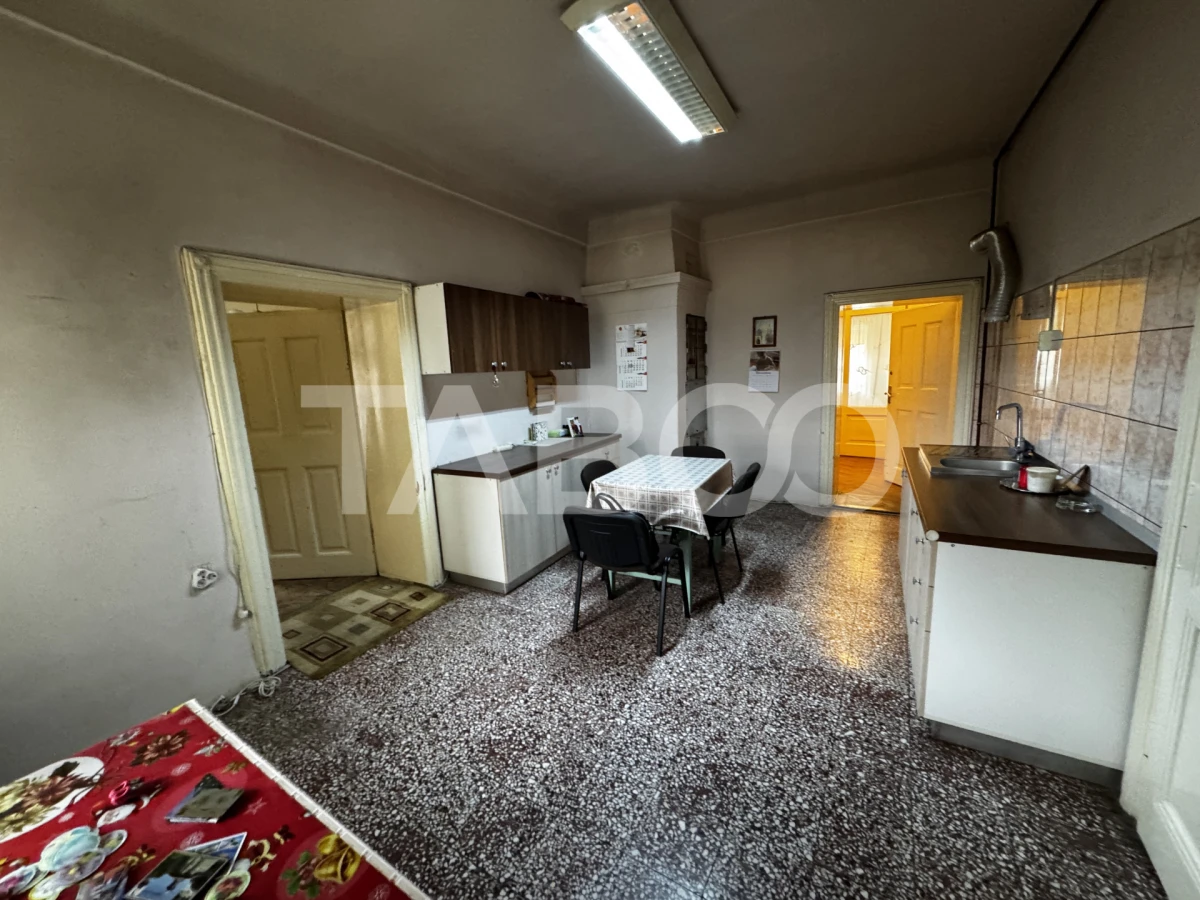 Apartament decomandat cu 3 camere 123 mpu langa Podul Minciunilor - 5