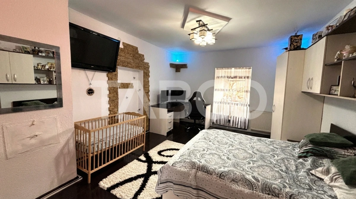 Apartament la casa + pivnita 93 mp utili Centrul Istoric - 3