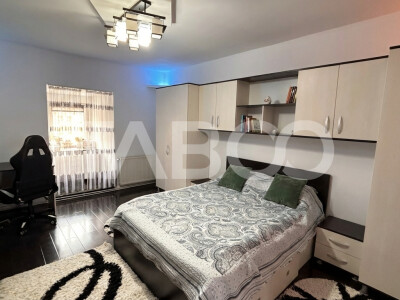 Apartament la casa + pivnita 93 mp utili Centrul Istoric