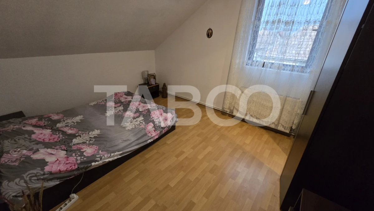 Casa individuala de vanzare cu 5 camere 2 bai si garaj Selimbar - 6