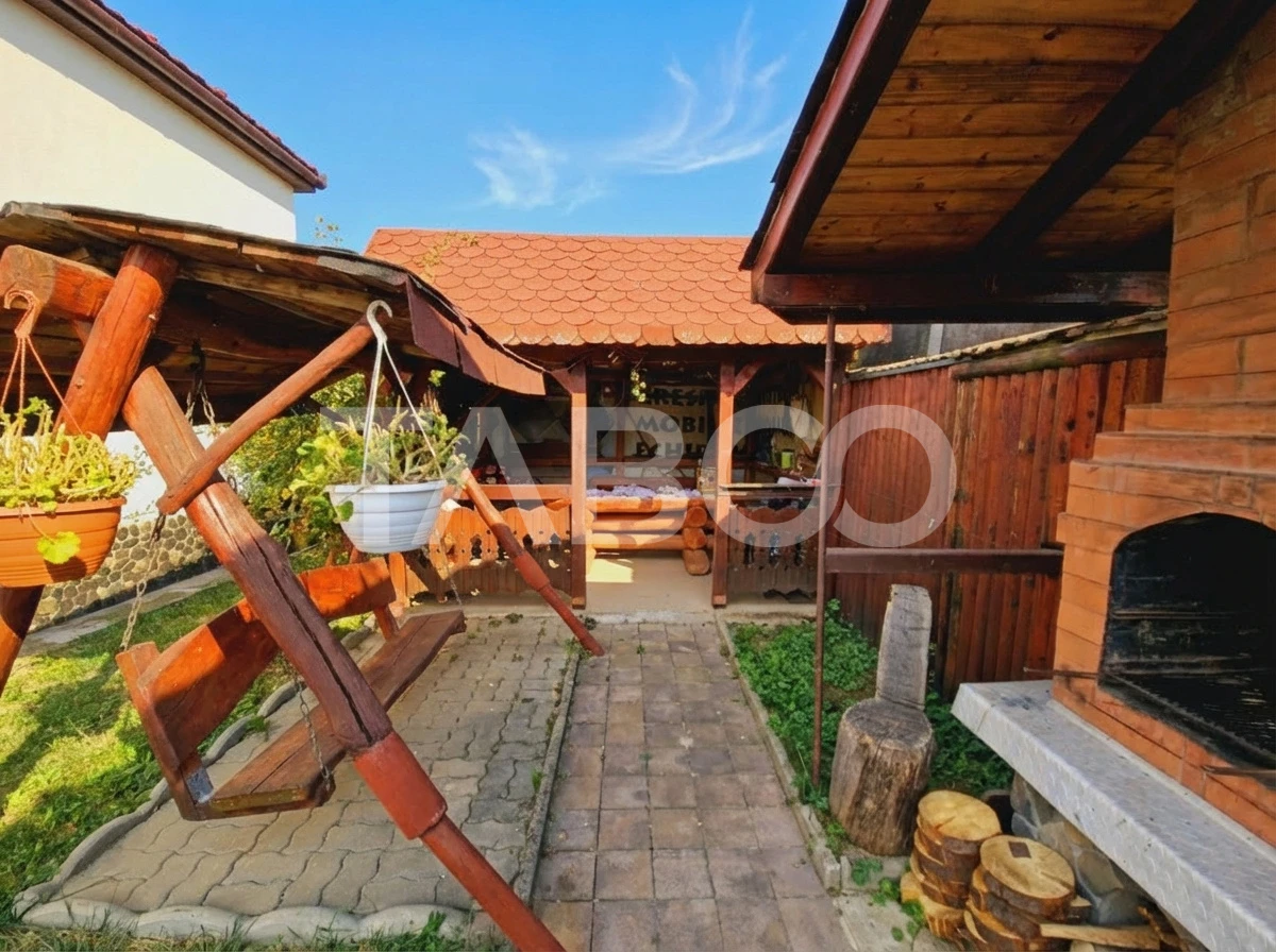 Casa individuala de vanzare cu 5 camere 2 bai si garaj Selimbar - 2