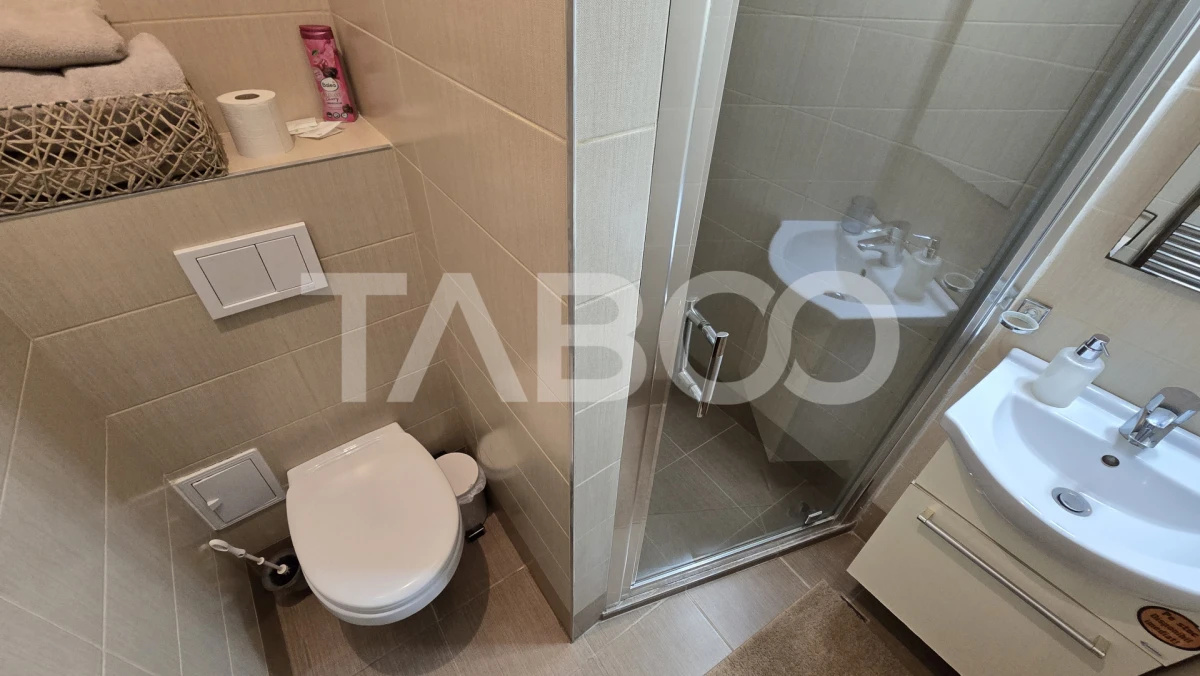 OPORTUNITATE INVESTITIE - 2 Garsoniere de vanzare in Centrul Istoric - 6